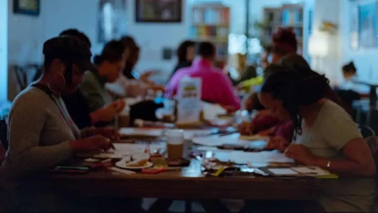 Detox Art Club