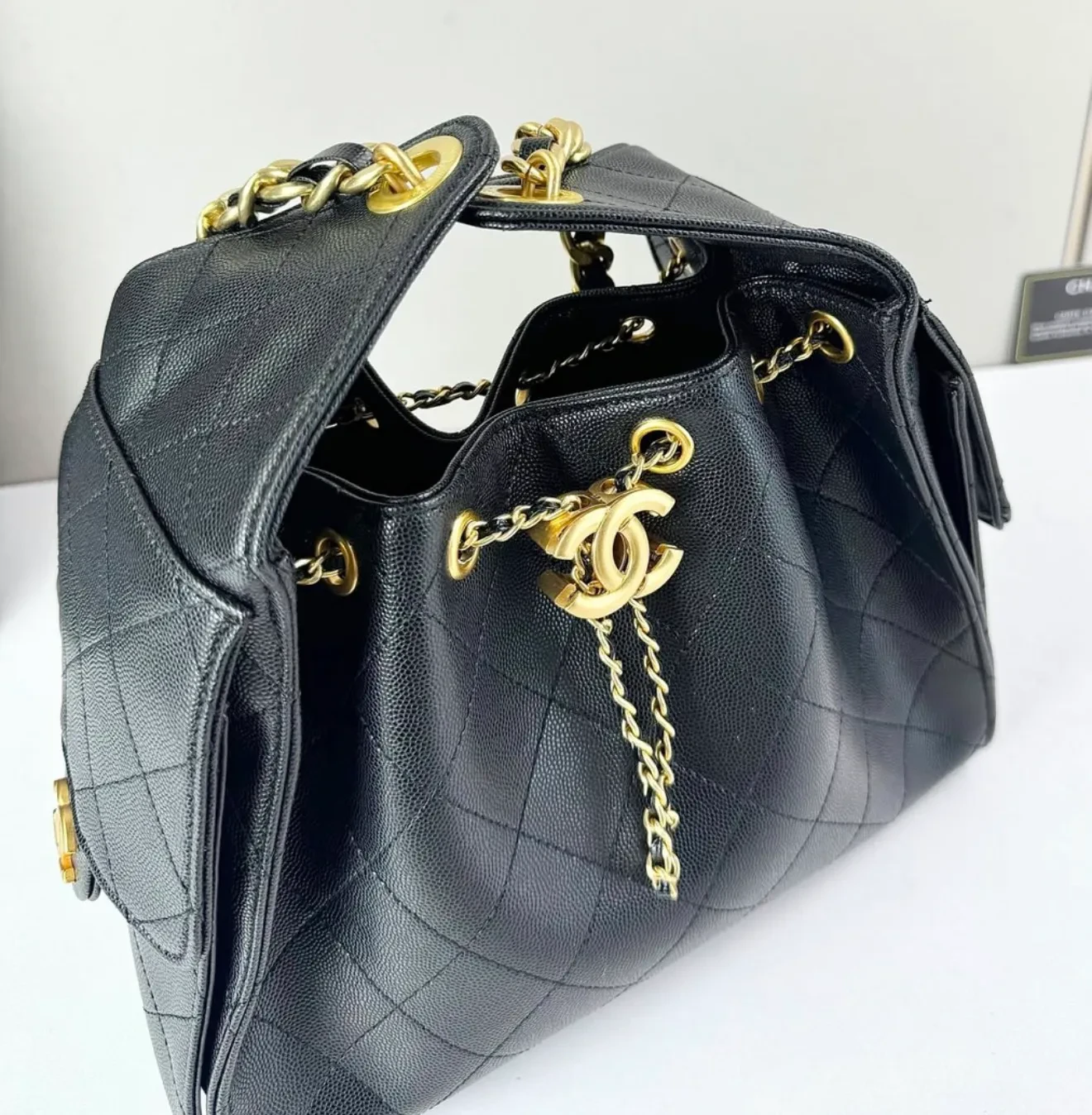 00185 Chanel 25 Mini 10-12-2026