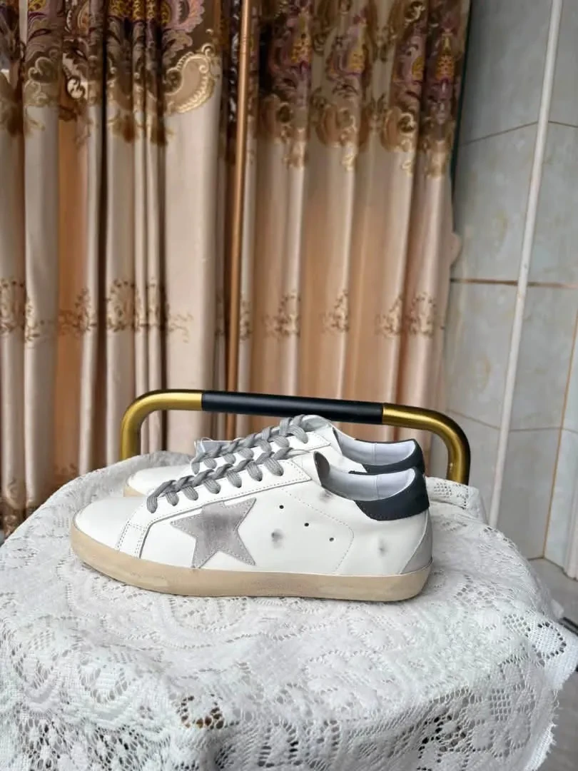 00109 Golden Goose Tennis Shoes 10-3-2026