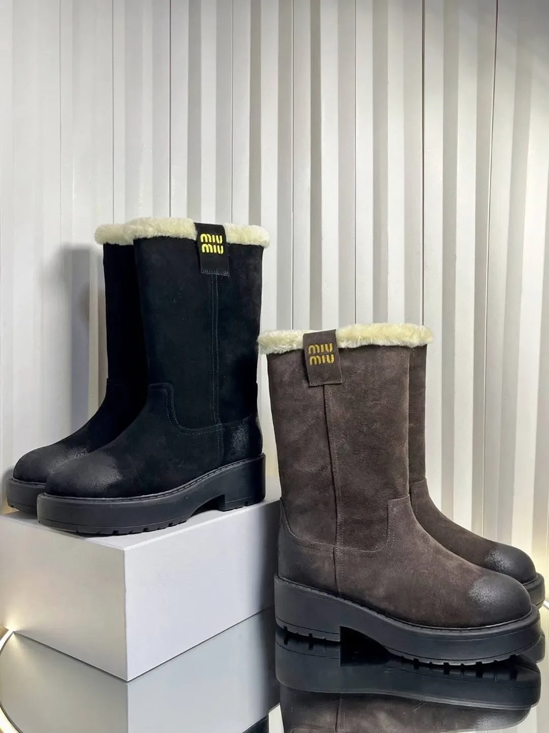 00153 Miu Miu Winter boots 10-7-2026