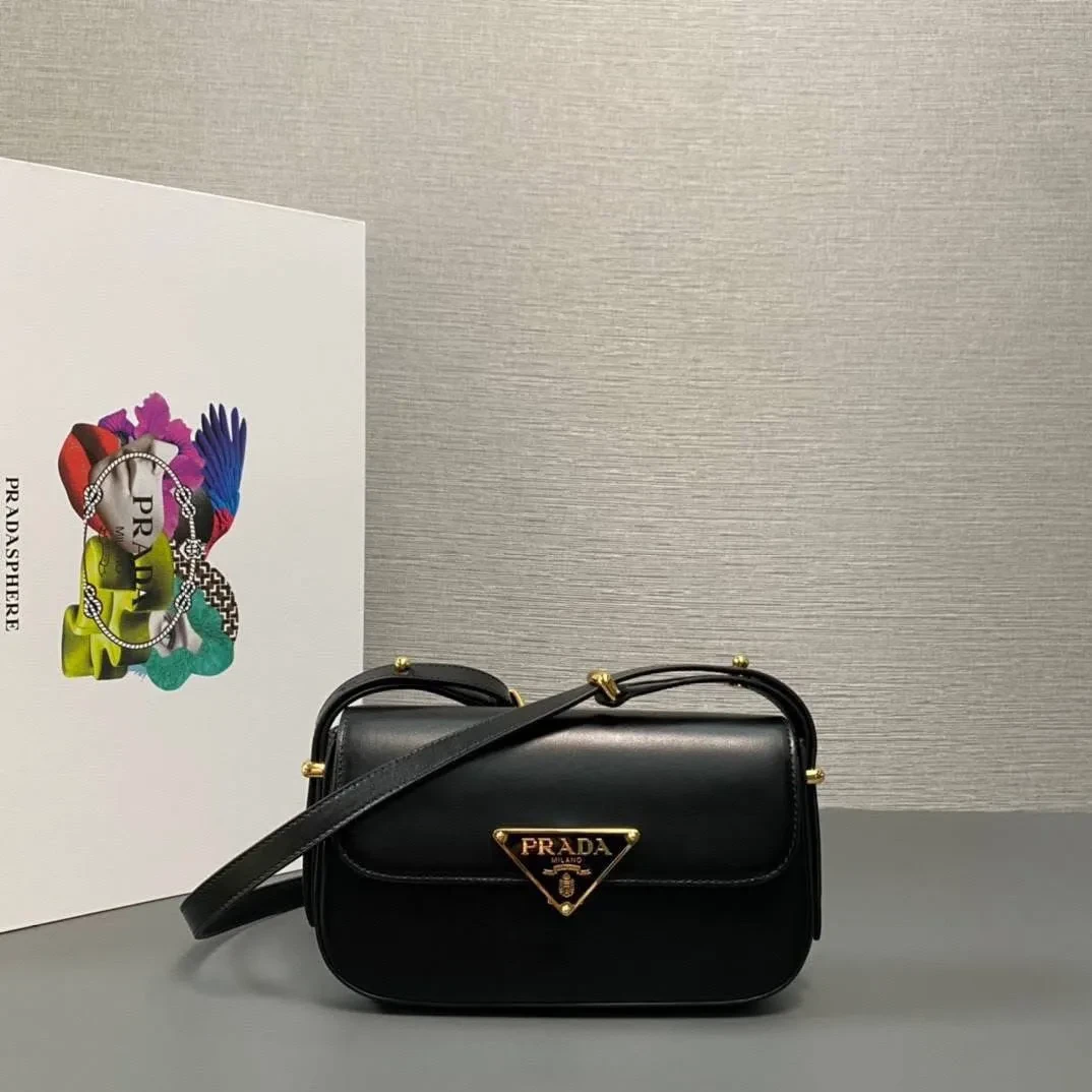00155 Prada crossbody 10-7-2026