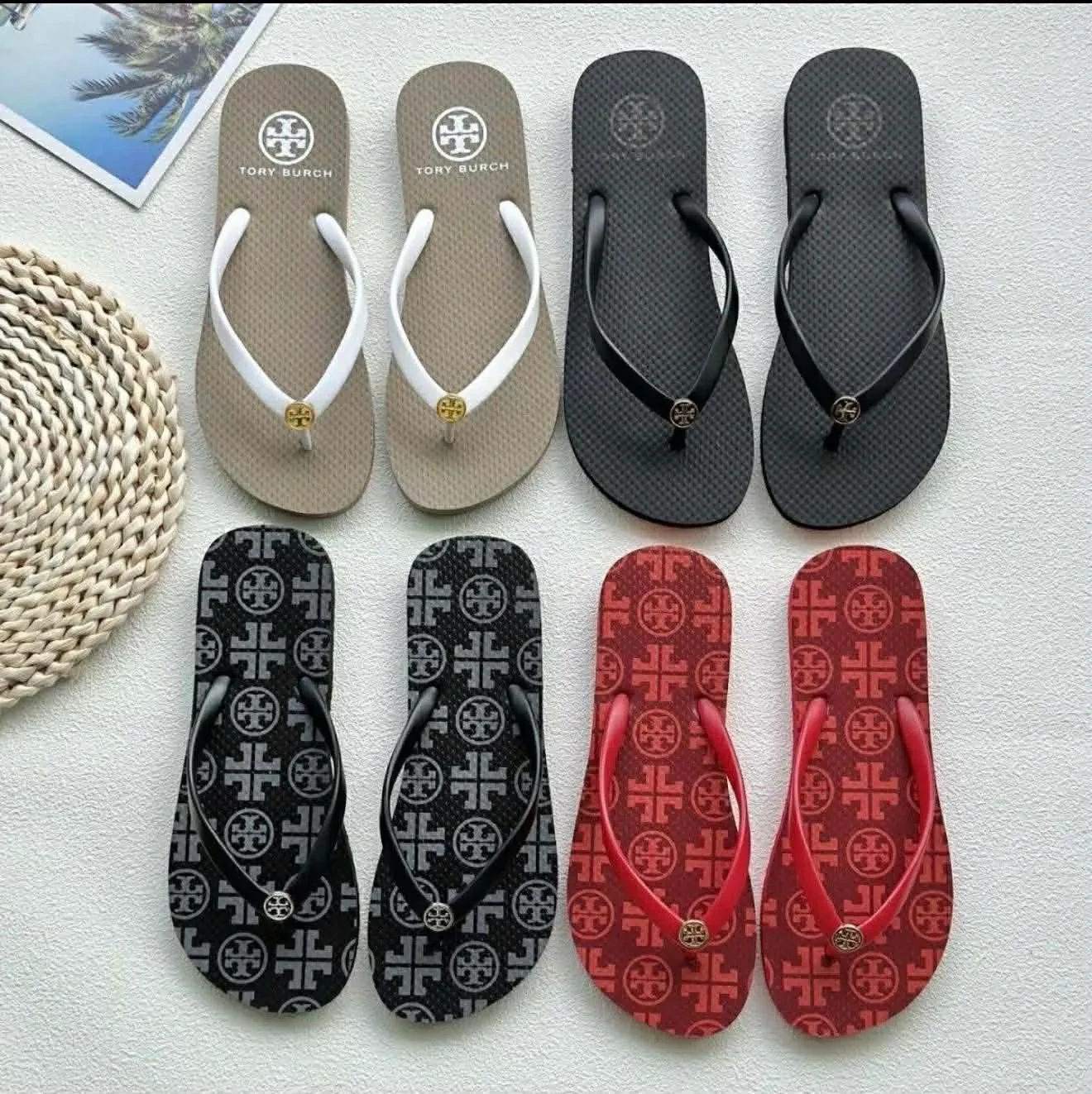 00196 Tory Burch flip flops 10-14-2026