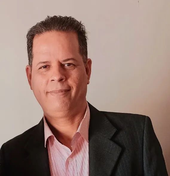 8 Passos Para o Êxito em Marketing Direcional logo